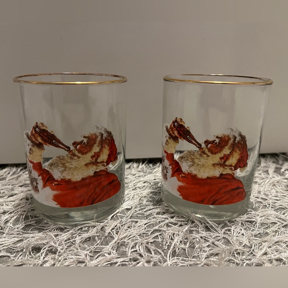 Vintage Santa Drinking Coke Christmas Glasses Reindeer Set of 2 Gold Tone Rim